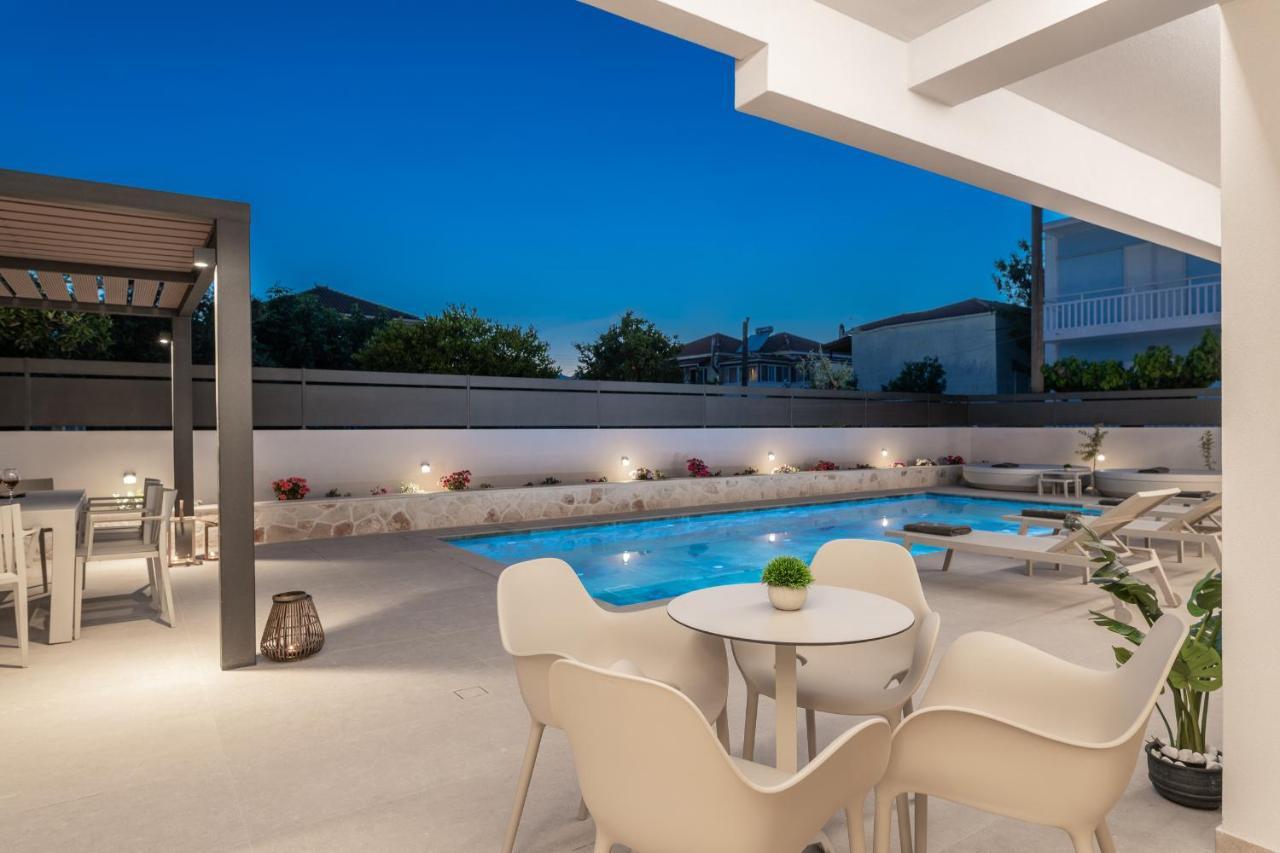 לגאנאס Savvas & Maria Palace מראה חיצוני תמונה