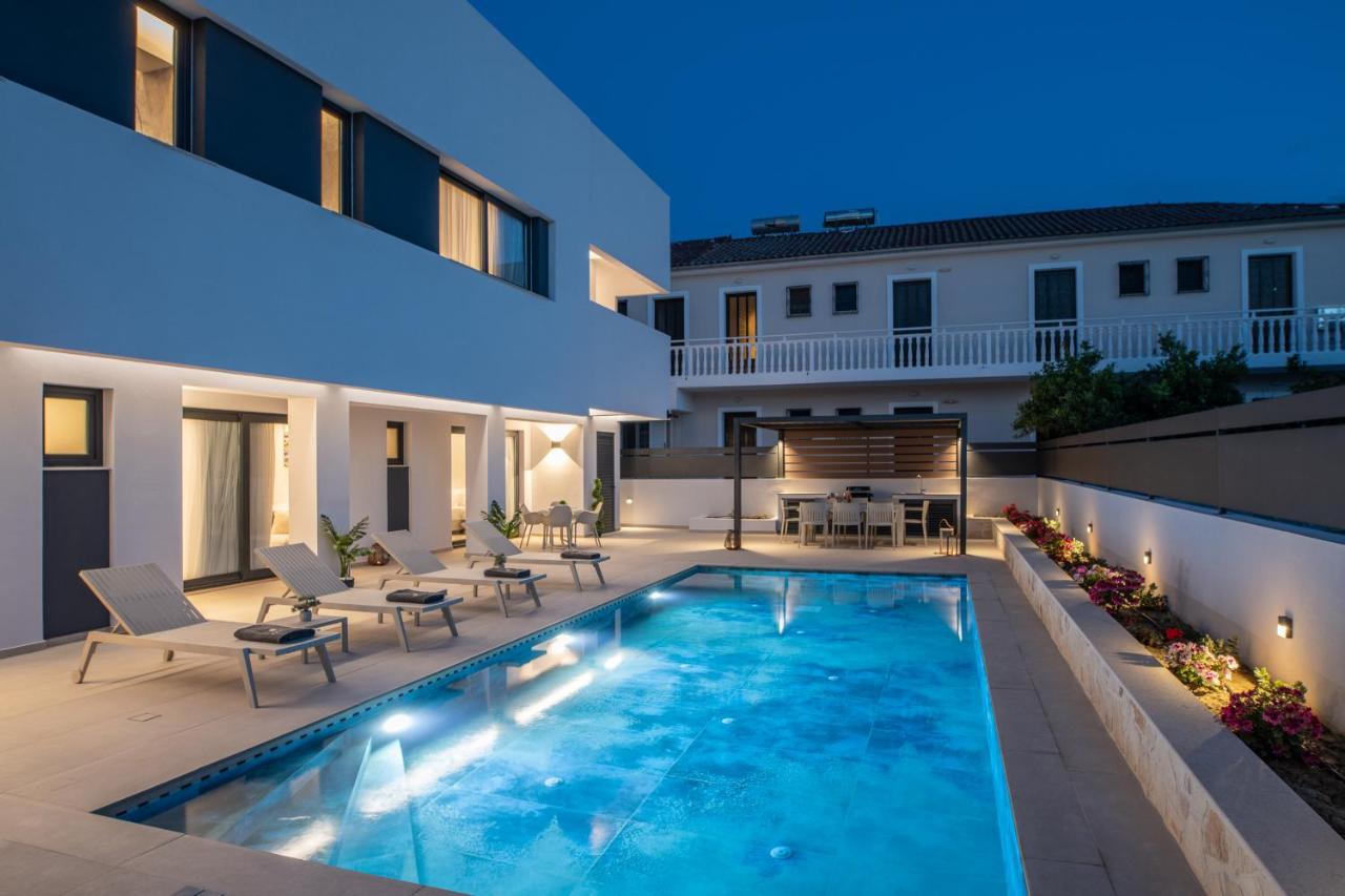 לגאנאס Savvas & Maria Palace מראה חיצוני תמונה